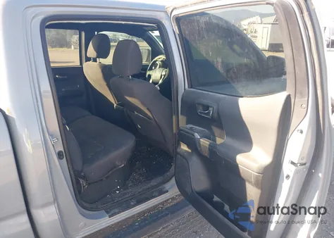 2018 Toyota Tacoma Trd Off Road z USA, uszkodzony, nr VIN 3TMDZ5BN9JM053856